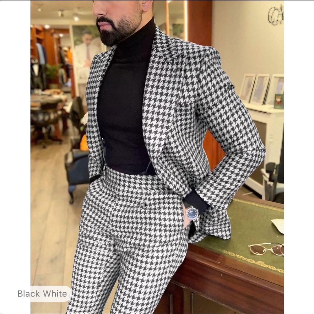 Black & White Checkered Suit! Great quality! Never worn